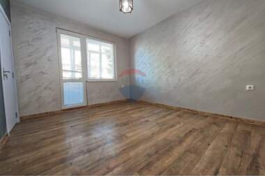 Продажа - Квартира в Дружба 2,  Русе