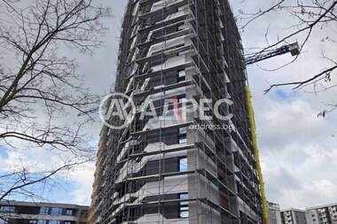 Vânzare - Apartament în Văzrajdane 1,  Varna