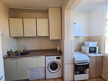 Închiriere - Apartament în Uceiliștini,  Haskovo