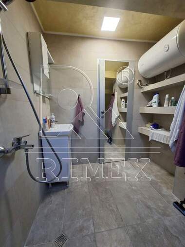 For sale - Apartment in Raion Zapaden,  Plovdiv
