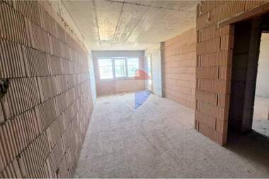 Vânzare - Apartament în Vladislavovo,  Varna