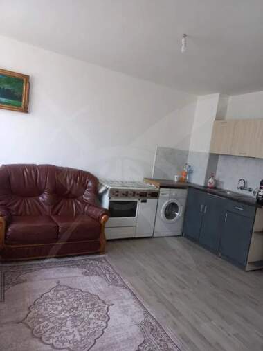 For rent - Apartment in Kolhozen pazar,  Varna