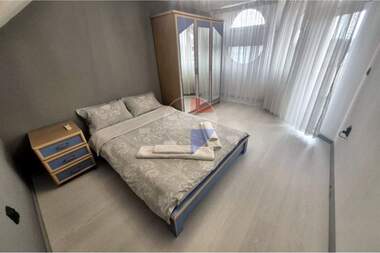 Vânzare - Apartament în Center,  Varna