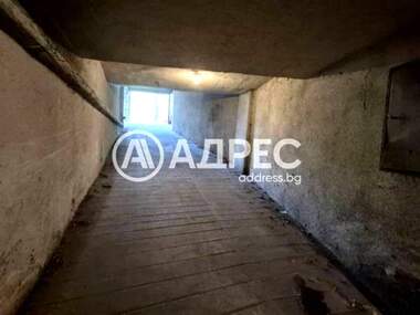 Аренда - Парковочное место в Център,  София