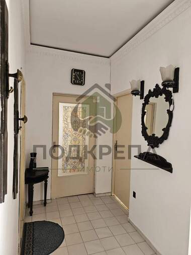 Miete - Wohnung in Trakia,  Plowdiw
