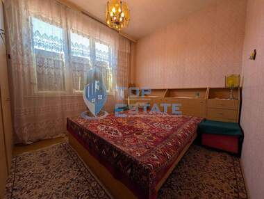 Vânzare - Etaj din casă în Pavlikeni,  Veliko Tărnovo