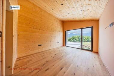 For sale - House in Aprilci,  Lovech