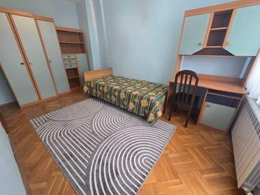 Miete - Wohnung in Wazrajdane,  Burgas