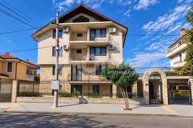 For sale - House in Aheloy,  Burgas