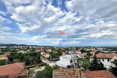 Satış - Apartman olarak Trakata,  Varna