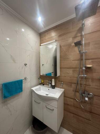 Închiriere - Apartament în Wider Center,  Pleven