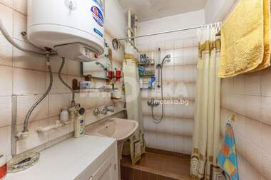 Vânzare - Apartament în Mladost 1,  Varna