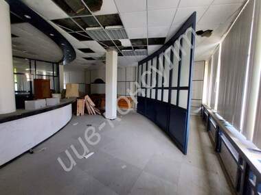 For sale - Office/Store/Beauty saloon/Venue/Dental office in Zlatarica,  Veliko Tarnovo