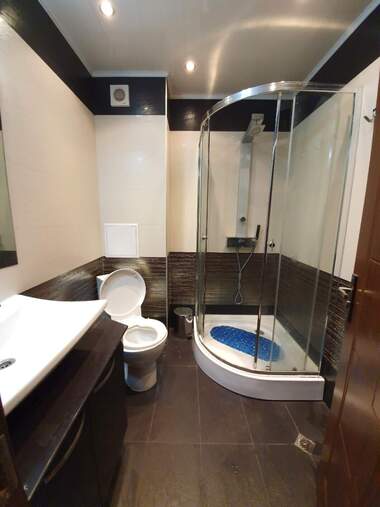 Închiriere - Apartament în Zornița,  Burgas