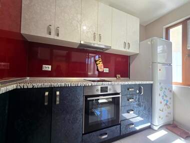 Miete - Wohnung in Wazrajdane,  Burgas
