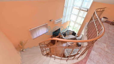 Vânzare - Apartament în Lazur,  Burgas