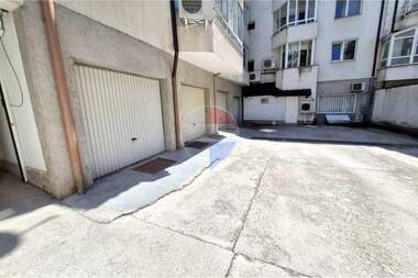 Vânzare - Apartament în Sportna zala,  Varna