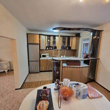 Satış - Apartman olarak Kiuçuk Parij,  Plovdiv