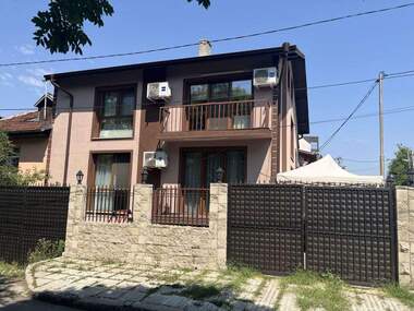 Verkauf - Haus in Triagalnika-Nadejda,  Sovia