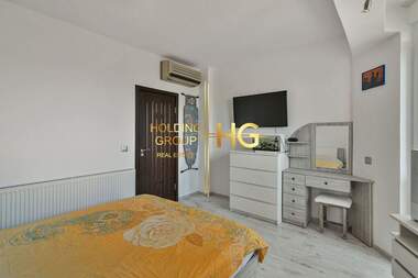 Продажба - Апартамент в Траката,  Варна