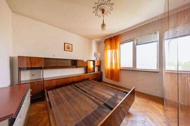Vânzare - Apartament în Drujba 3,  Pleven