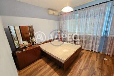 Satış - Apartman olarak Vazrajdane 1,  Varna