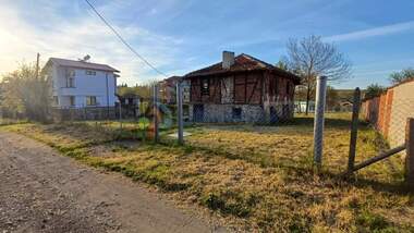 Vânzare - Casă în Velika,  Burgas