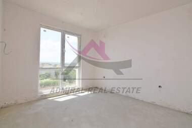 For sale - Apartment in Vazrajdane 3,  Varna