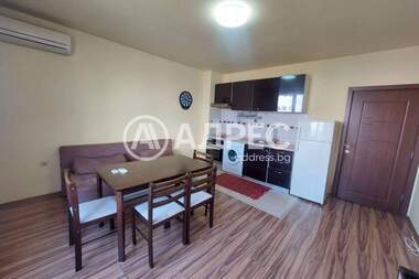 Închiriere - Apartament în Zornița,  Burgas
