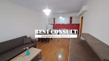 Închiriere - Apartament în Hășove,  Ruse