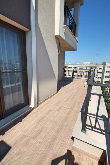 Miete - Wohnung in Izgrew,  Burgas