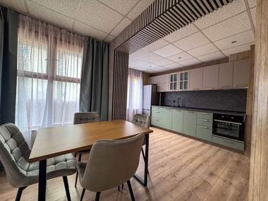 Închiriere - Apartament în Lazur,  Burgas