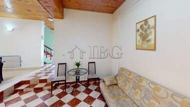 Vânzare - Casă în Poroî,  Burgas