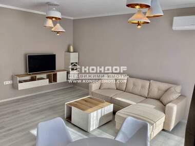 Închiriere - Apartament în Center,  Plovdiv