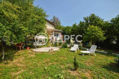 For sale - House in Mladezhko,  Burgas