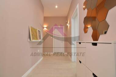 For sale - Apartment in Alen mak,  Varna