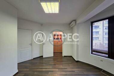 Продажа - Квартира в Южен парк,  София