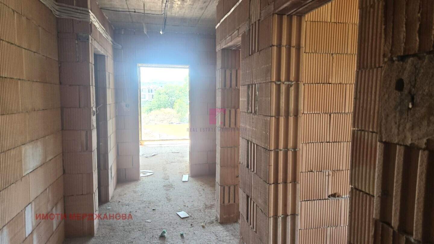 Cu trei camere Apartament în Center, Stara Zagora – fotografia 8