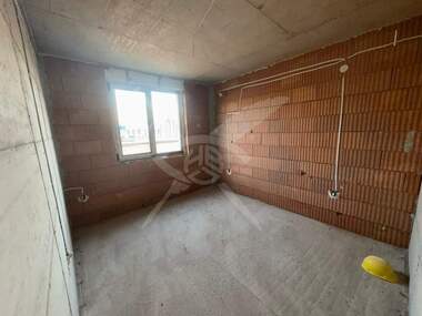 Verkauf - Wohnung in Komatewski wazel,  Plowdiw