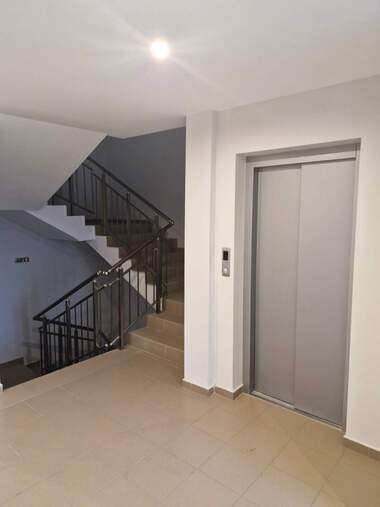Închiriere - Apartament în Slaveîkov,  Burgas