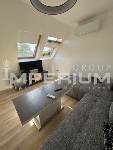 Închiriere - Apartament în Izgrev,  Varna