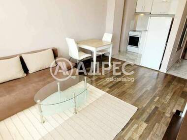 Închiriere - Apartament în Mladost-2,  Sofia
