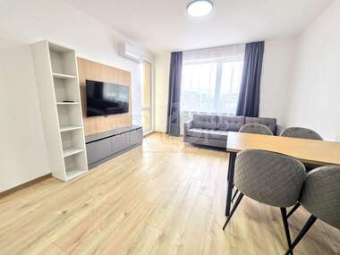 Verkauf - Wohnung in Mladost 1,  Warna