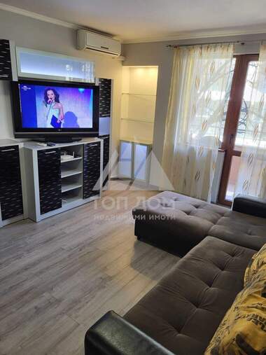 For rent - Apartment in VINS - Cherven ploshtad,  Varna