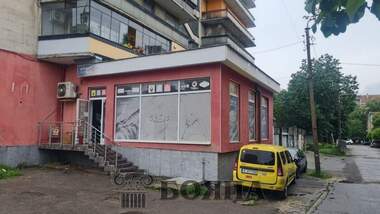 Închiriere - Magazin/Birou/Depozit/Salon de frumusețe în Wider Center,  Ruse