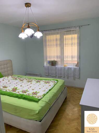 Продажба - Апартамент в Цветен квартал,  Варна