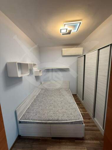Kira - Apartman olarak Pogrebi,  Varna
