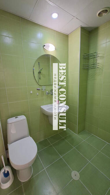 Închiriere - Apartament în Center,  Ruse