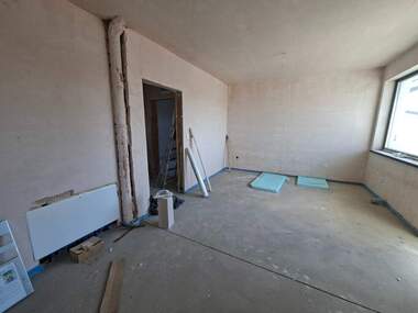 Verkauf - Wohnung in Zentar,  Targowishte