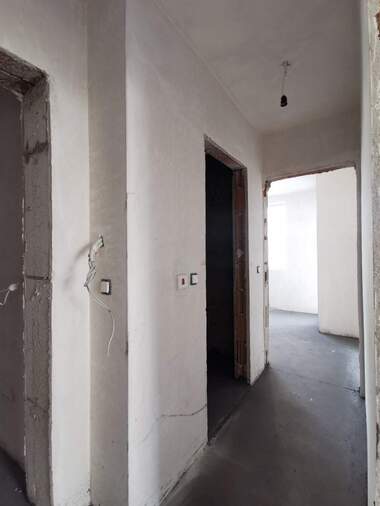 Продажба - Апартамент в Алеи Възраждане,  Русе